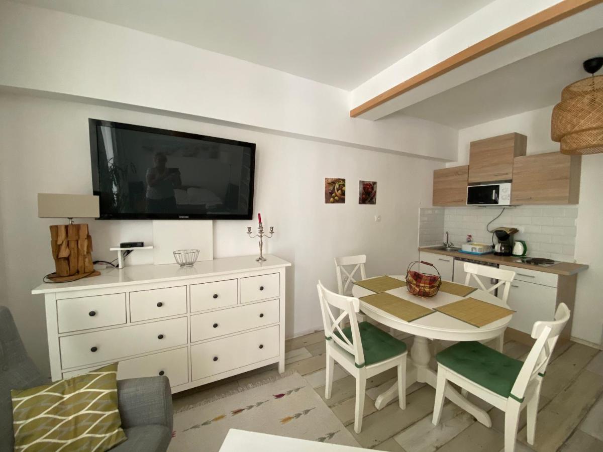 Home Sweet Apartment Buk Bagian luar foto
