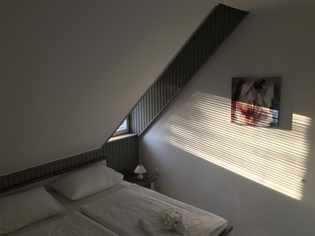 Home Sweet Apartment Buk Bagian luar foto
